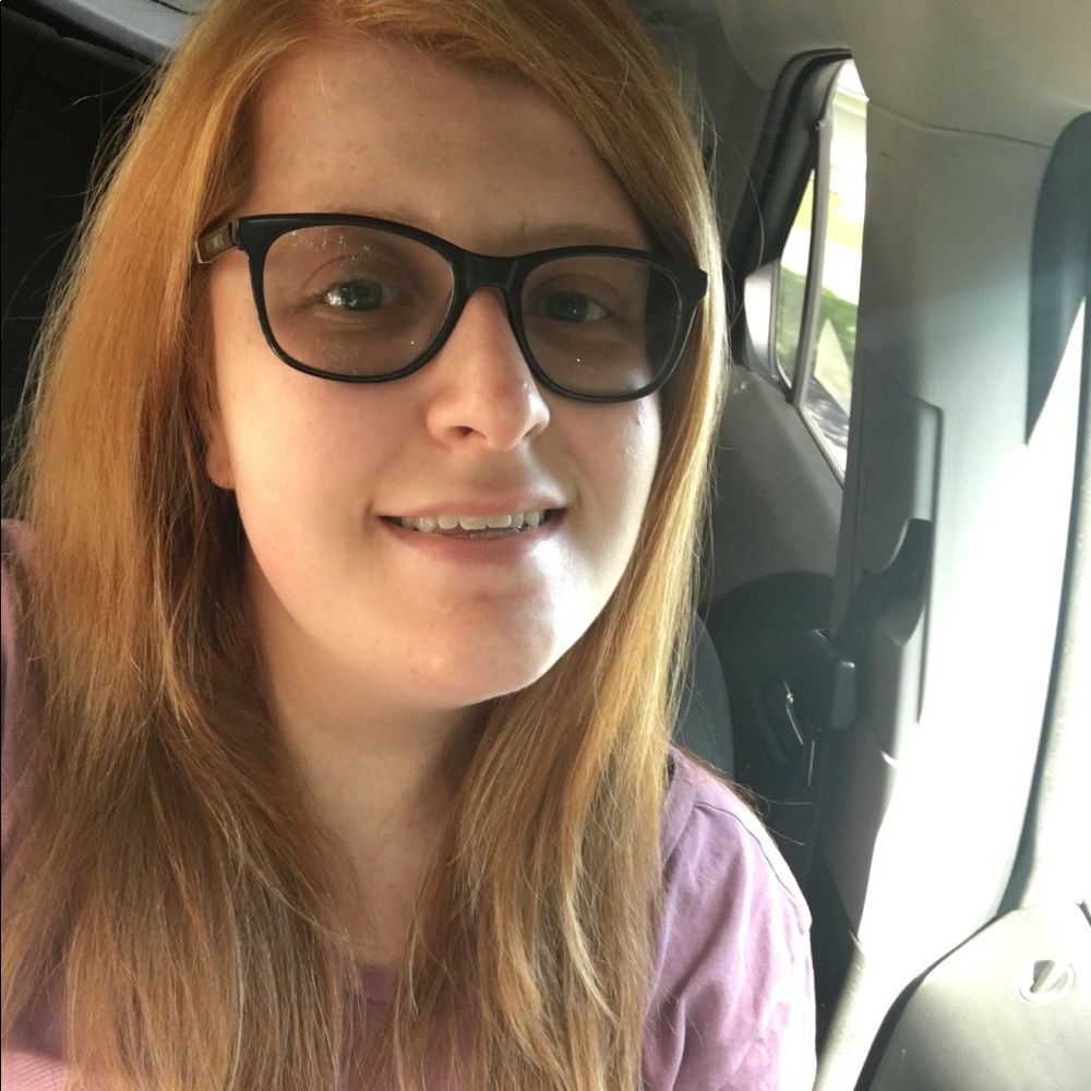 Meet your Posher, Ashley